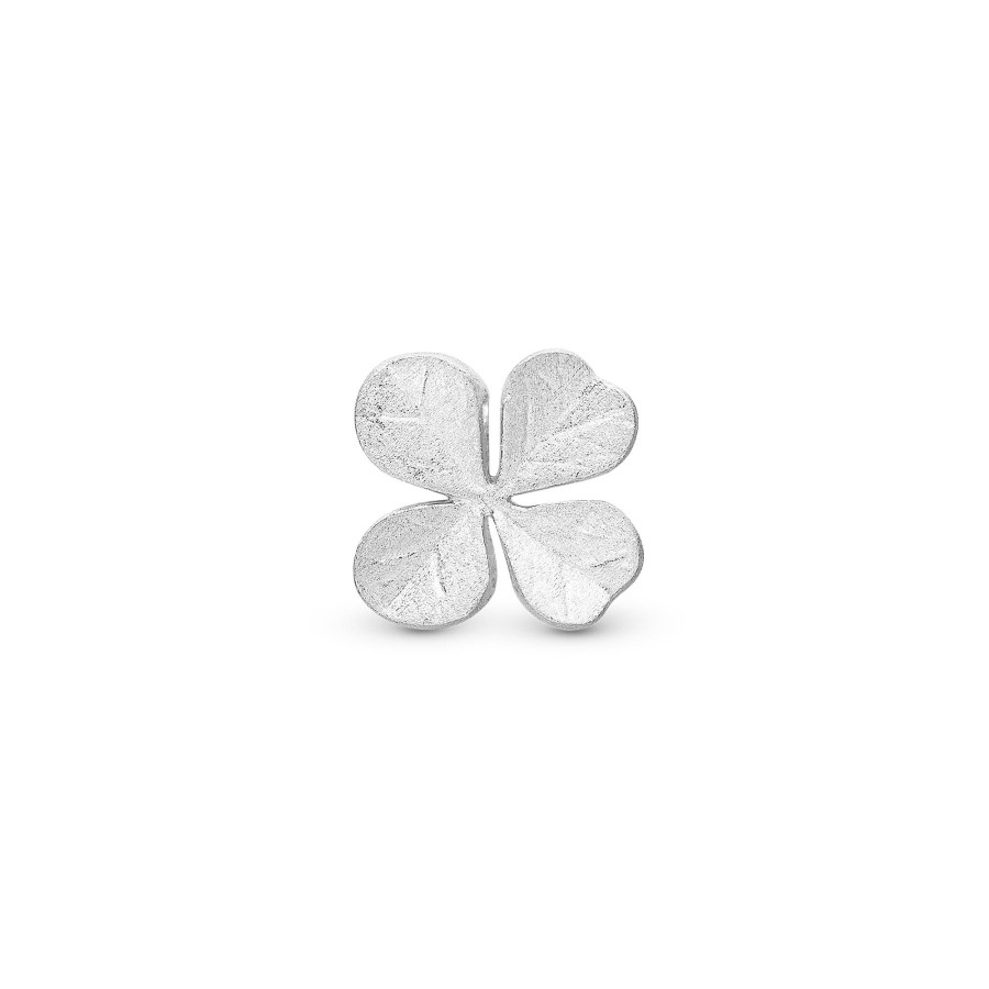 Four Leaf Clower Charm Solv Online